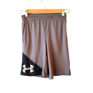 Under Armour Grey and Black Shorts Youth Medium